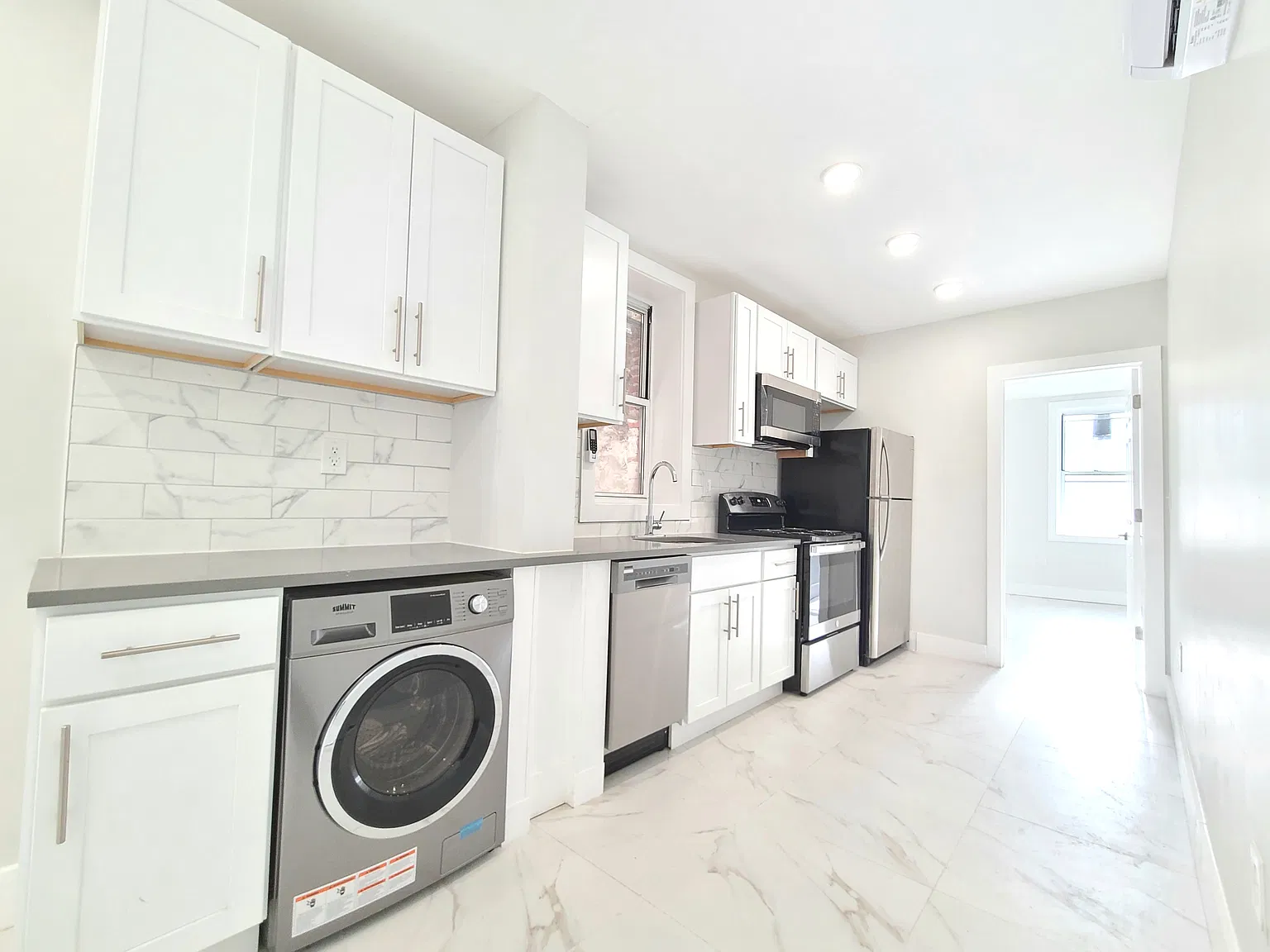 1 bed, 650 sqft, $1,750 — Photo 1