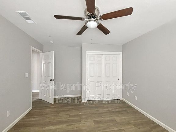 5th image of 45 W Highland Ave