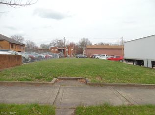 220 3rd St, Marietta, OH 45750