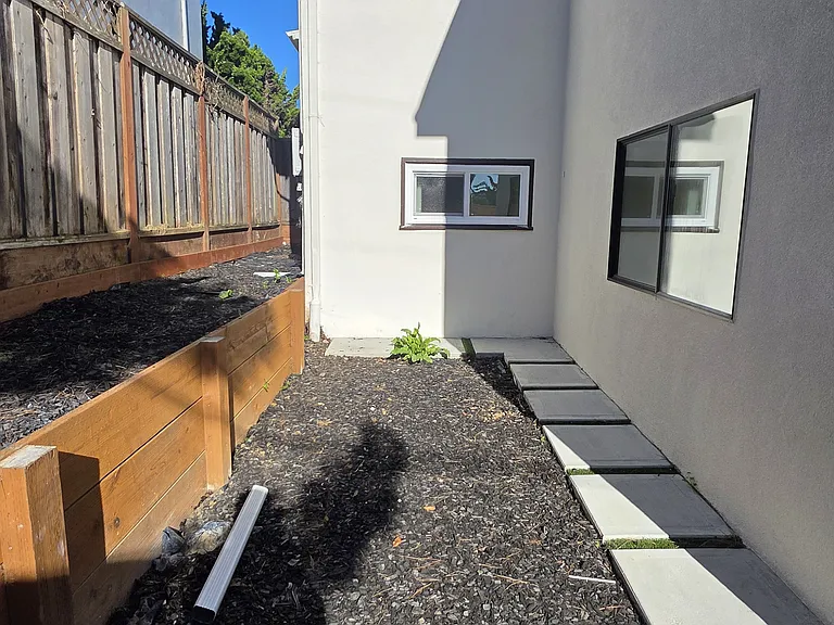 373 Avalon Dr #A — Photo 16