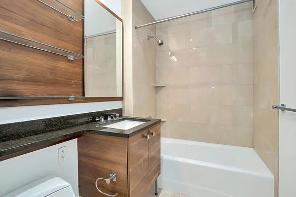 Sold by T&T Real Estate | media 5