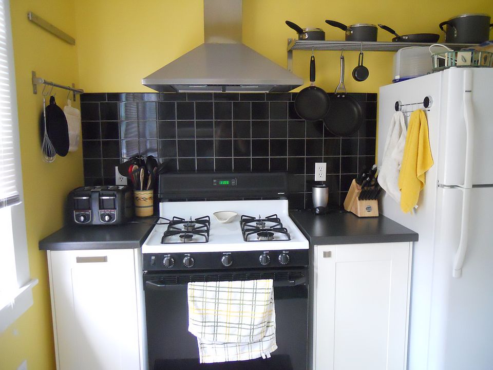 1st image of 41 Rugby Rd #1