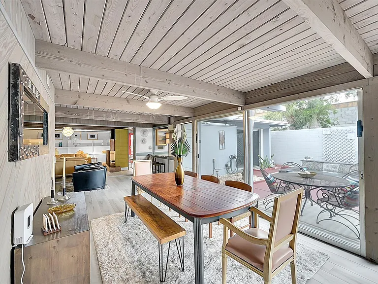 234 Pine Ave — Photo 20