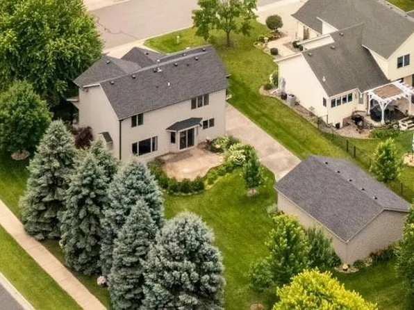1800 Tierney Dr, Hastings, MN 55033