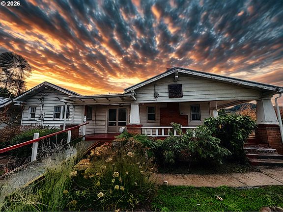 3rd image of 77189 Mosby Creek Rd