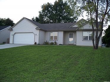 2nd image of 2409 Sunsprite Dr