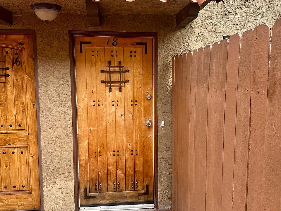 1st image of 882 N Victor Ave #18