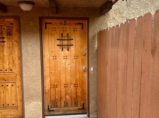 882 N Victor Ave #18, Inglewood, CA 90302