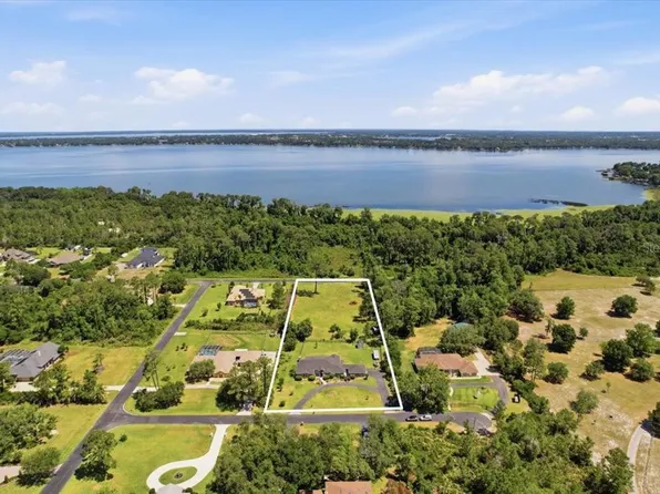 15241 Shady Ln, Tavares, FL 32778