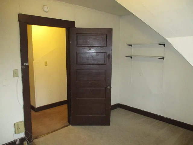 137 W Gilman St — Photo 8