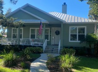 306 S Peninsula Ave, New Smyrna Beach, FL 32169