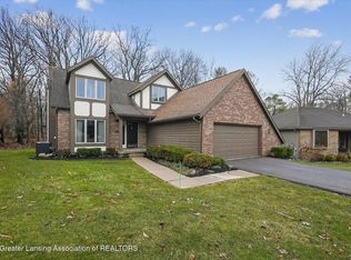 2599 Woodhill Dr, Okemos, MI 48864