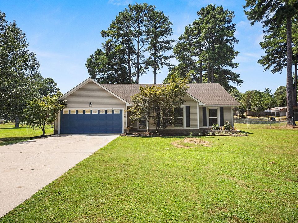 1st image of 702 Kamak Dr
