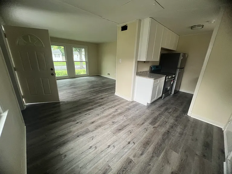 6321 Ball Ave — Photo 3