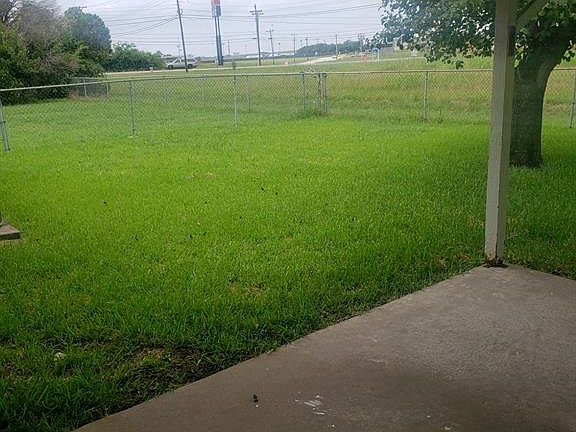 4th image of 626 Turtle Creek Dr