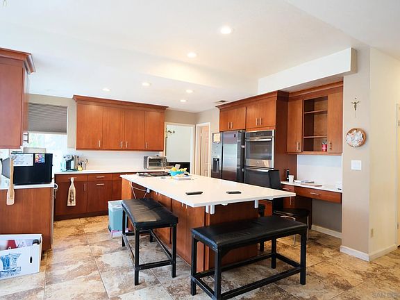 4th image of 13796 Sparren Ave