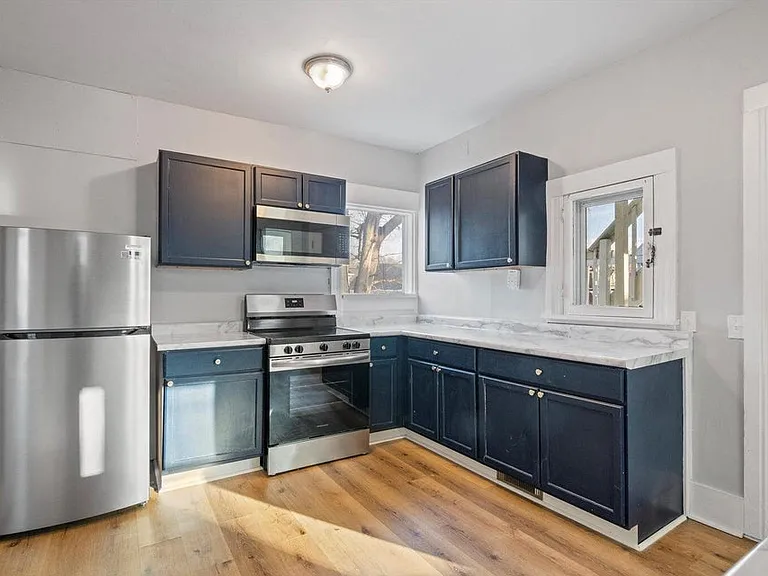 701 Washtenaw Ave #1 — Photo 5