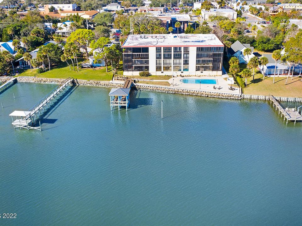 1st image of 525 Indian River Ave APT 402