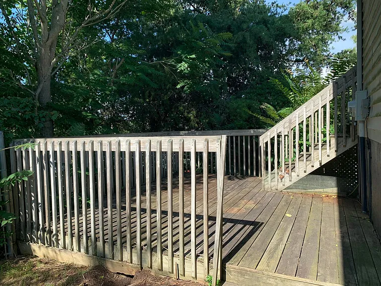 3250 Springview Dr — Photo 2