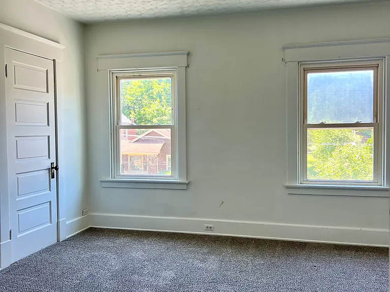 3148 Rosina Ave — Photo 7