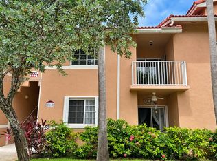 3231 Sabal Palm Mnr APT 203, Hollywood, FL 33024
