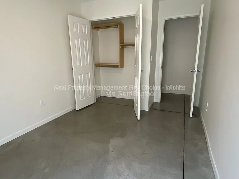 1514 N Madison Ave — Photo 10