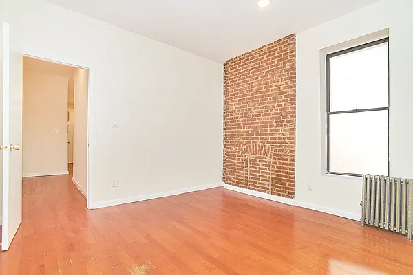 Rented by Living New York | media 38