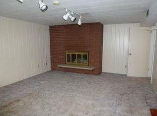 12092 Hilynn Dr, Burlington, WA 98233