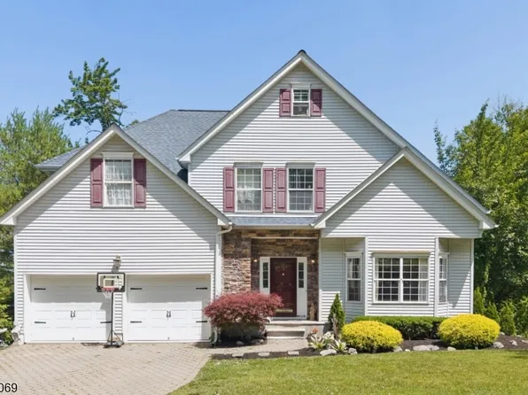 16 Bowers Dr, Allamuchy Twp., NJ 07840