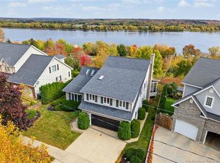 407 Aspendale Ln, Fredericton, NB E3B 6Y3