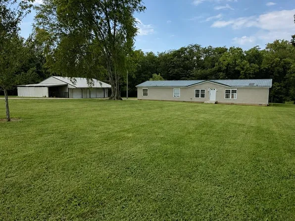 4988 W County Road 550 N, Petersburg, IN 47567