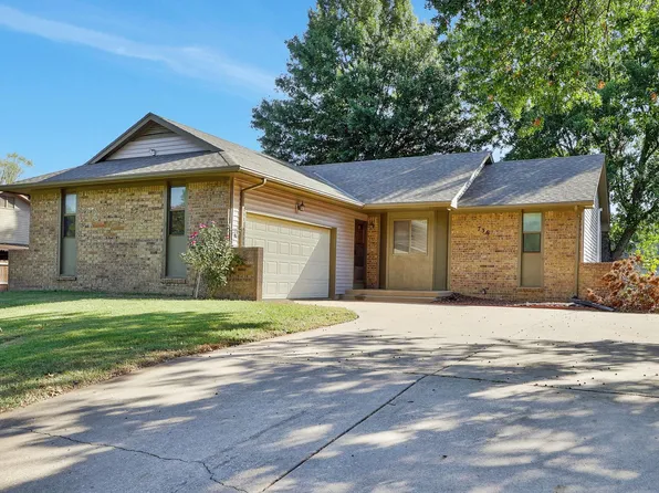 736 Sullivan Dr, Mulvane, KS 67110