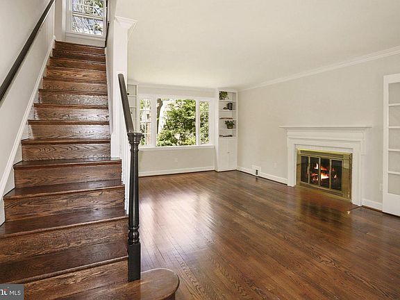 5th image of 4317 Kentbury Dr