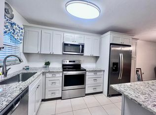 499 Forest Lakes Blvd APT 110, Naples, FL 34105