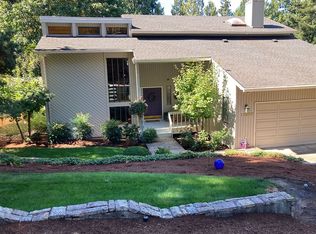 17287 SW Arkenstone Dr, Portland, OR 97224