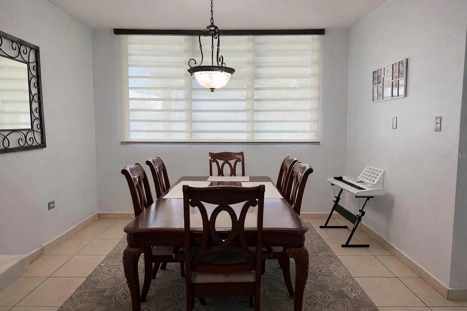 4 bed, 4.0 bath, 1776 sqft, $2,850 — Photo 4