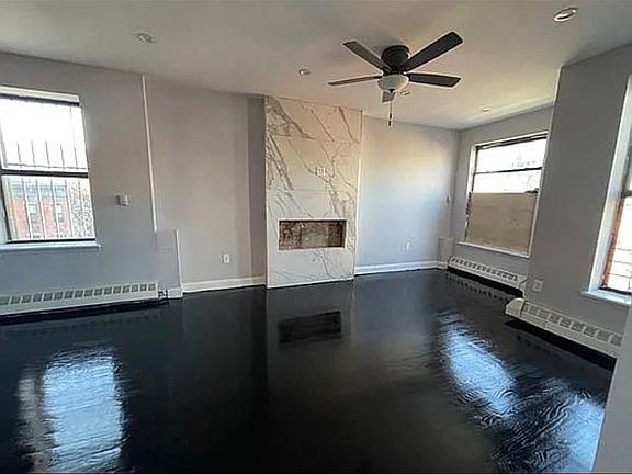 2nd image of 950 Bergen St APT 1