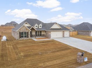 13566 S 238th East Ave, Coweta, OK 74429