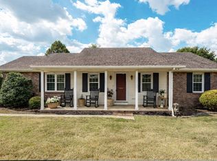 693 Greenfield Ln, Castalian Springs, TN 37031