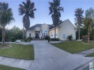 15 Crestwood Dr, Savannah, GA 31405