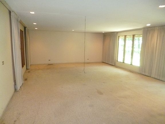 2nd image of 1844 Acorn Lane Dr