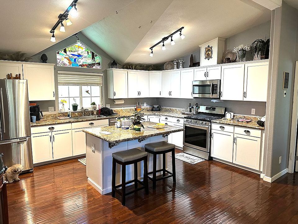 Beautiful Kitchen 