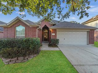 18615 Woodglen Shadows Dr, Humble, TX 77346