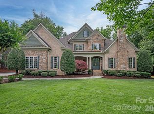 8709 Victory Gallop Ct, Waxhaw, NC 28173