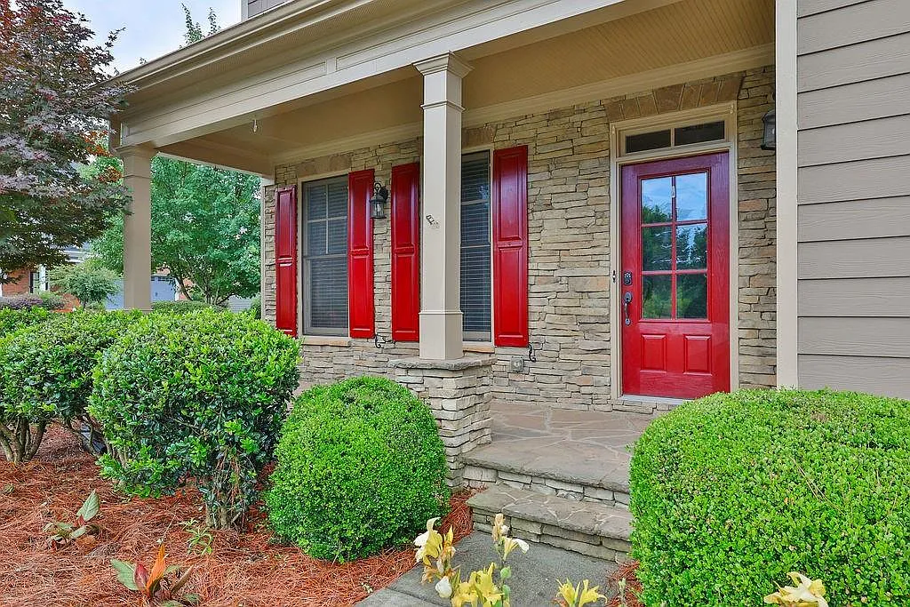 4 bed, 3.5 bath, 3028 sqft, $3,400 — Photo 2