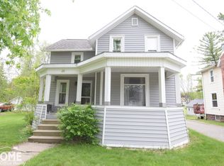 231 W Ridge St, Owosso, MI 48867