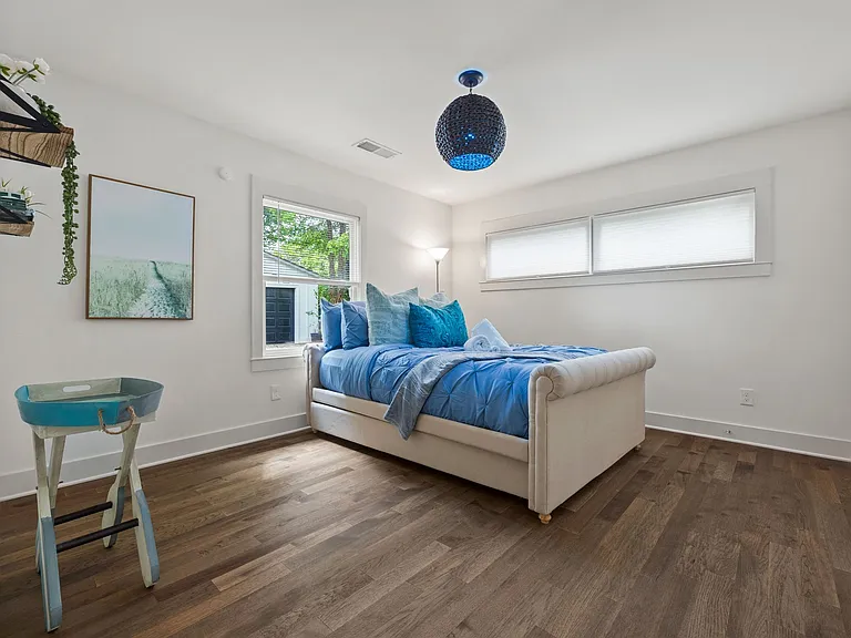 1212 Richard Rd — Photo 13