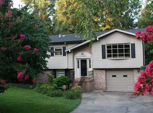 85 38th Ave NW, Hickory, NC 28601