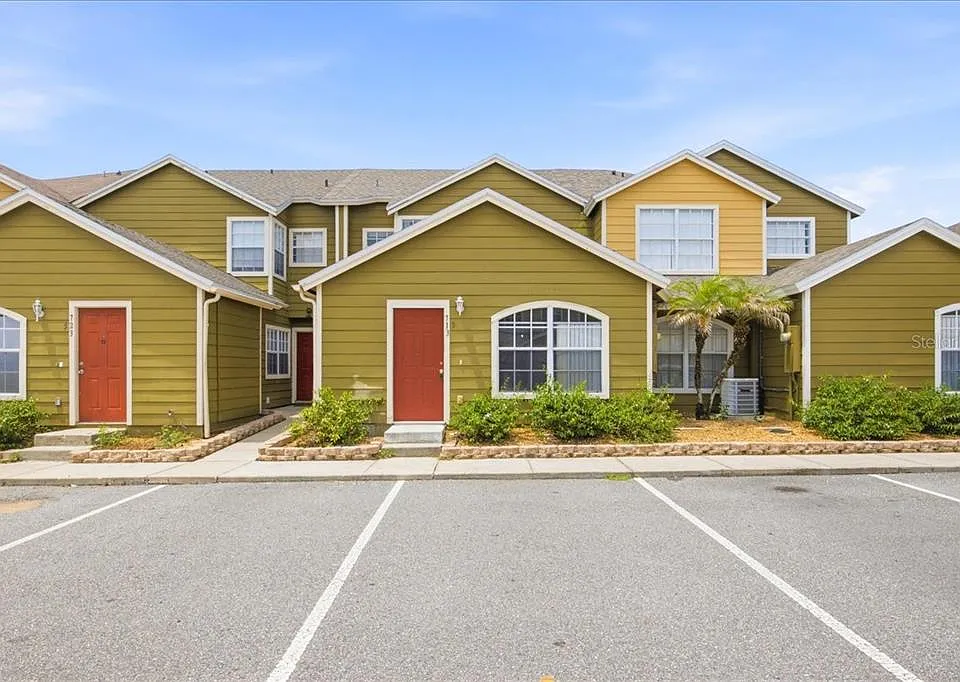 713 Washington Palm Loop #FRONT