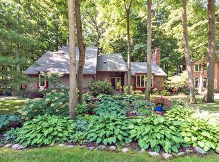 1987 Valley Brook Dr, Okemos, MI 48864
